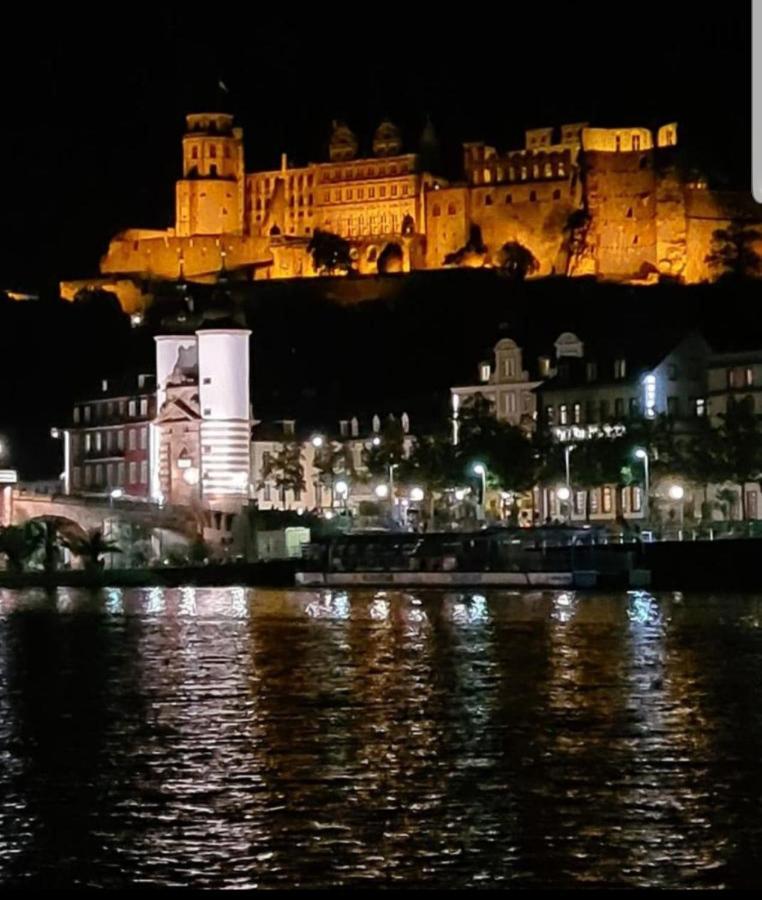 Ferienwohnung Tinas Beauty Neckarsteinach Bagian luar foto