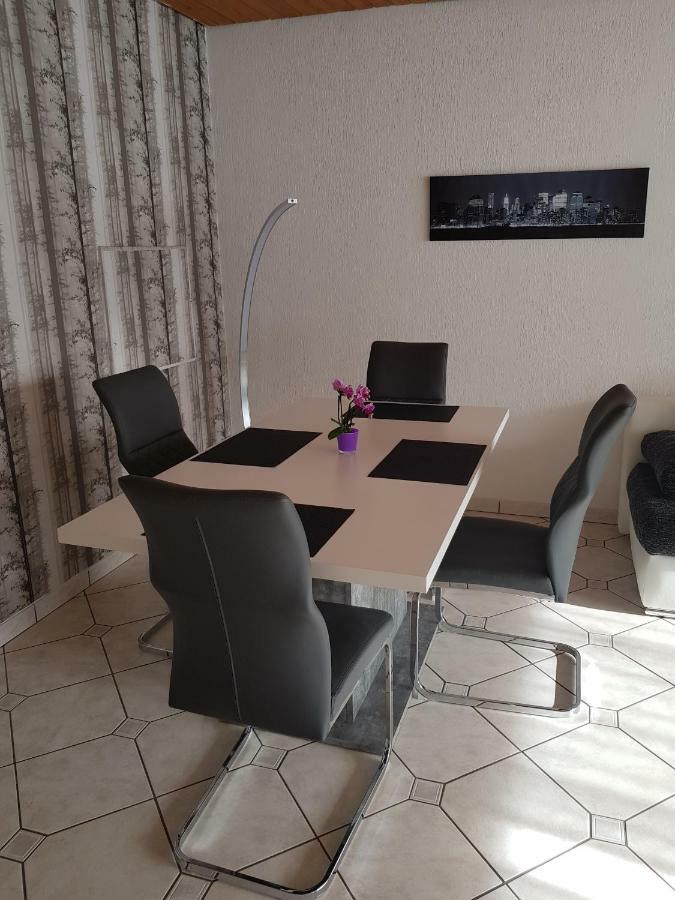 Ferienwohnung Tinas Beauty Neckarsteinach Bagian luar foto